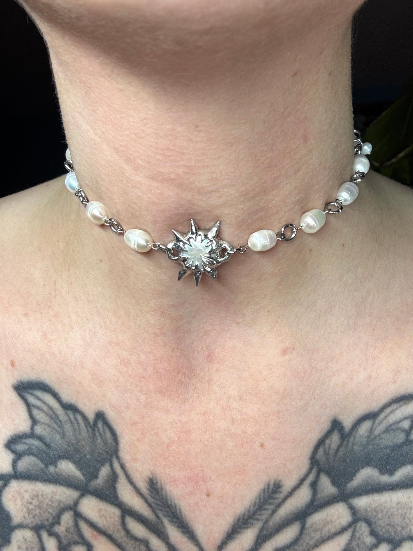 Predalien white | soldered Necklace