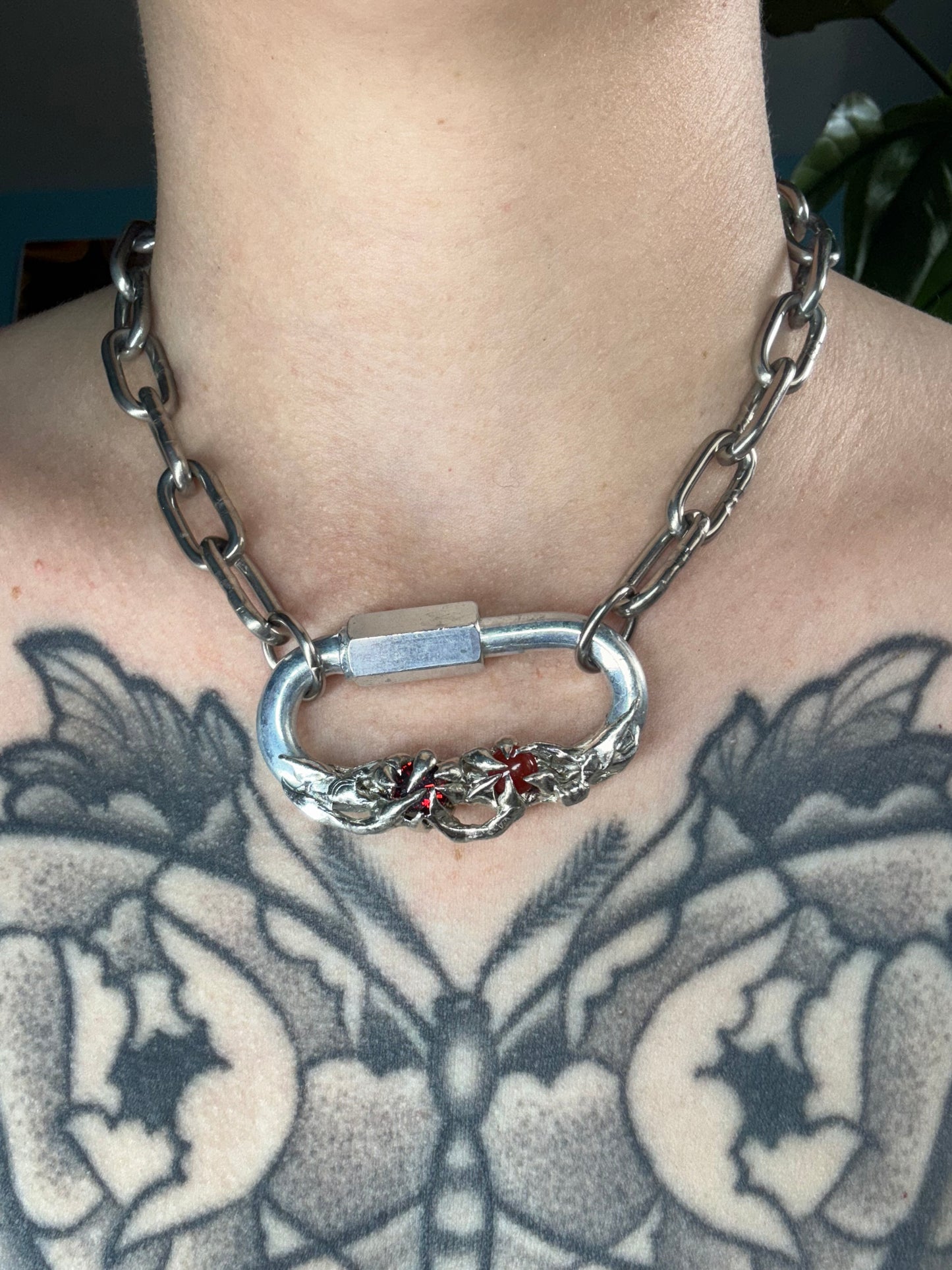 Rills | soldered Carabiner necklace