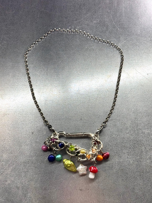 Buhax | Multifunctional Carabiner Necklace