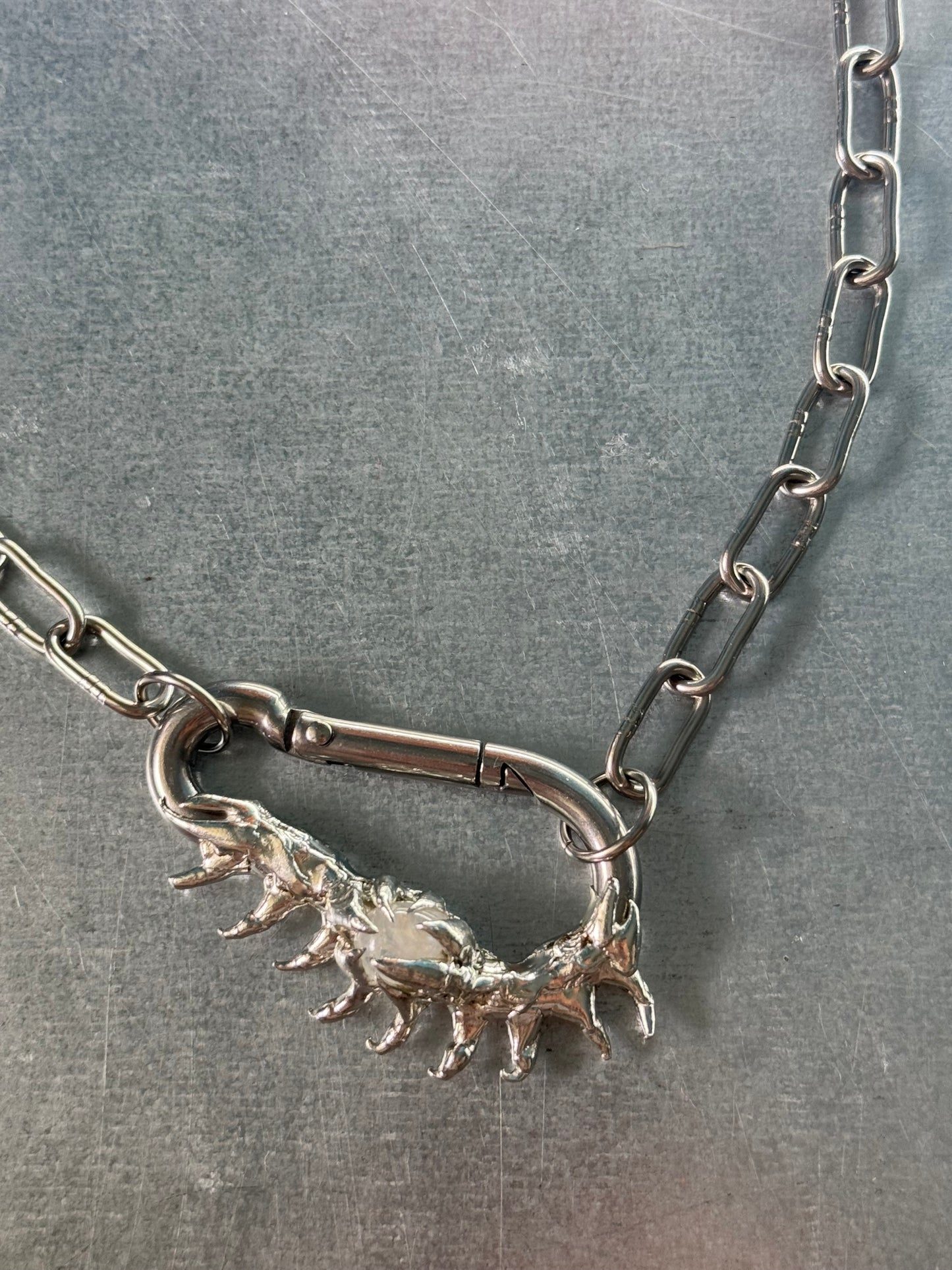 Nelyra | soldered Carabiner