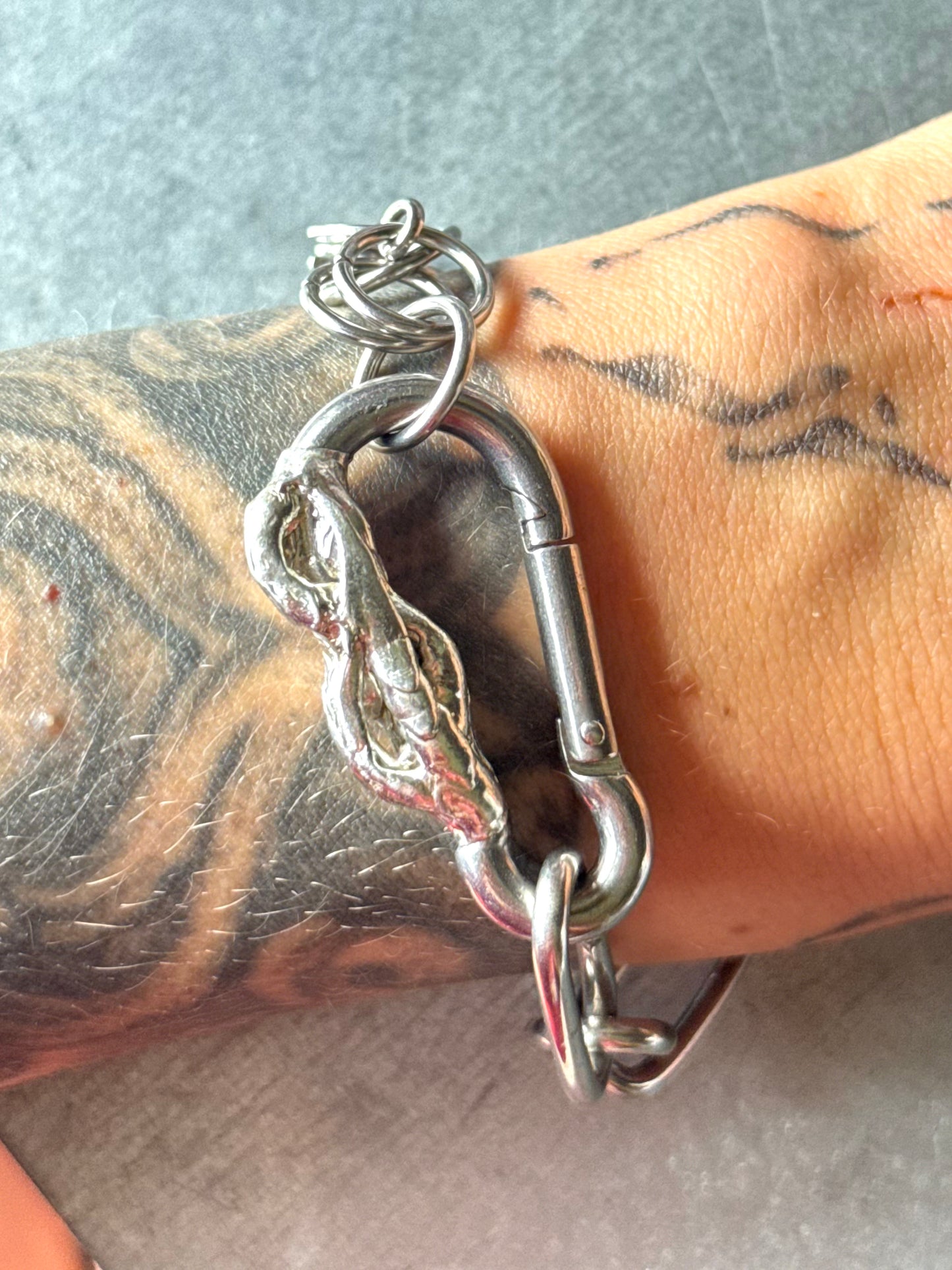 Tibo | soldered Carabiner Bracelet