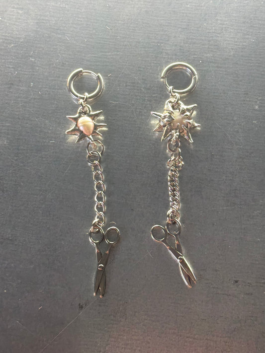 soldered pearl and scissor | soldered Earring