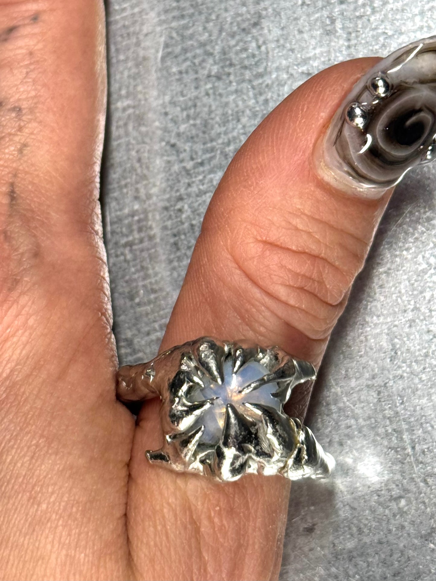 Lesads Moonstone | soldered ring