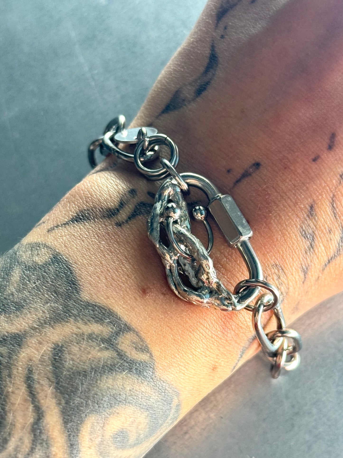 Krysalith | soldered Carabiner Bracelet