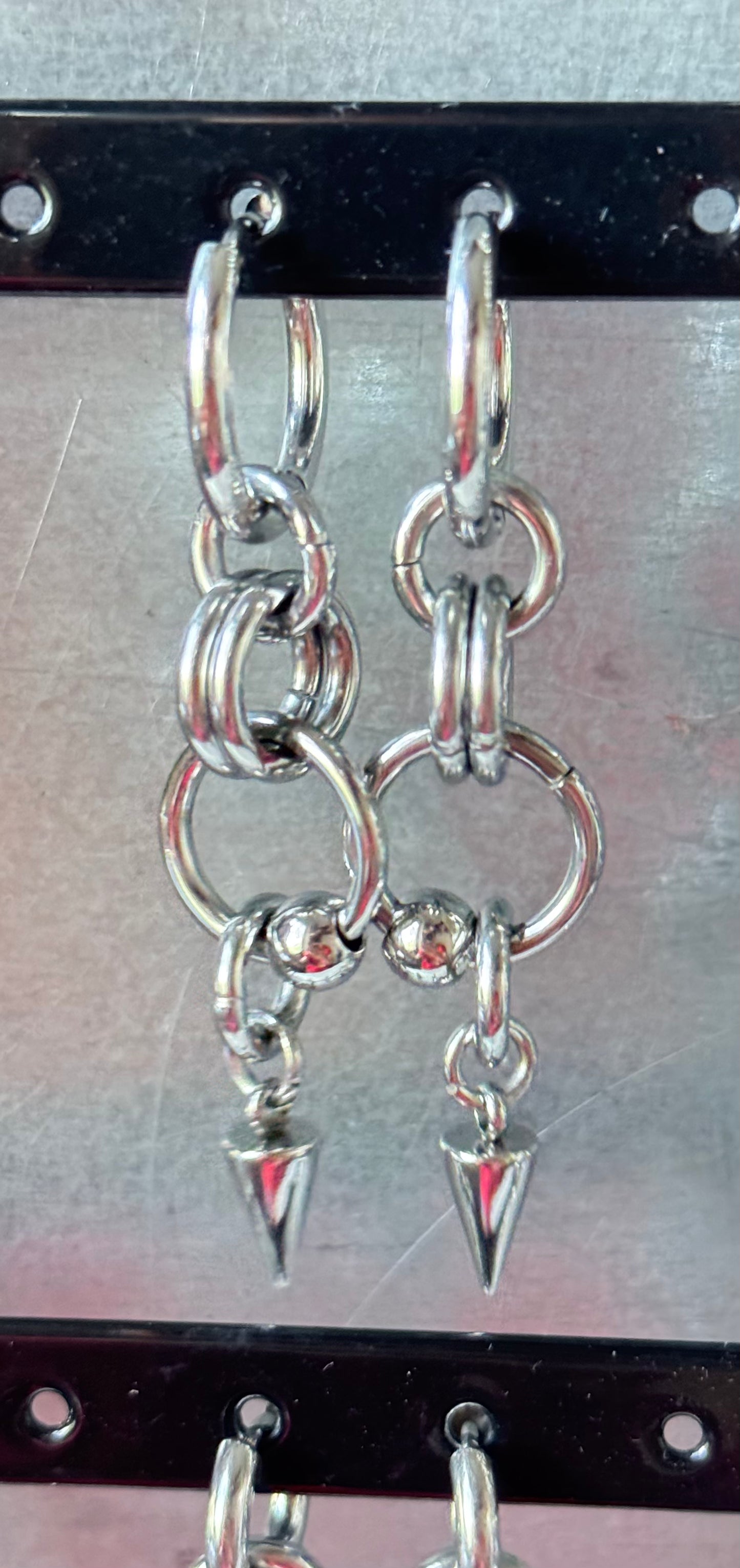 Zora | Chainmail Earring