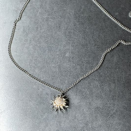 Liara | soldered Necklace