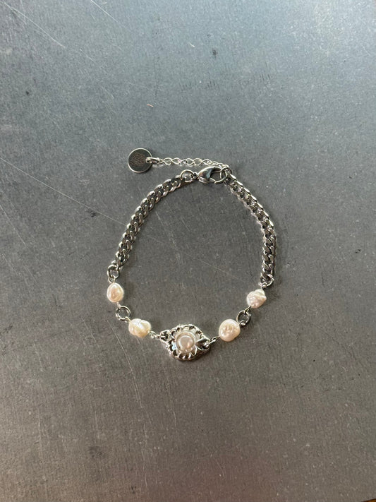 Zyra | soldered Bracelet