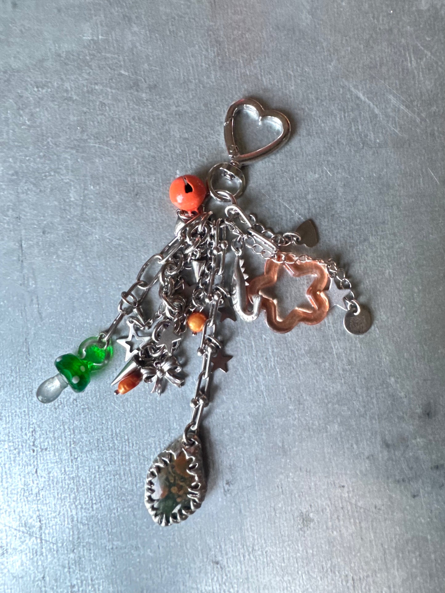 Kringelax | soldered Keycharm
