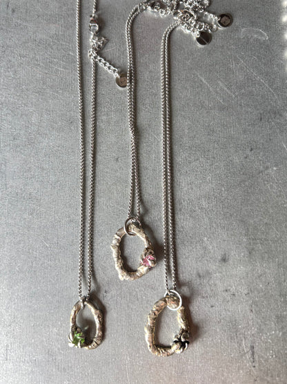 Vek | organic shaped soldered Necklace
