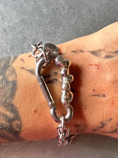 Kirri | soldered Carabiner Bracelet