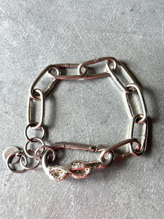 Tibo | soldered Carabiner Bracelet