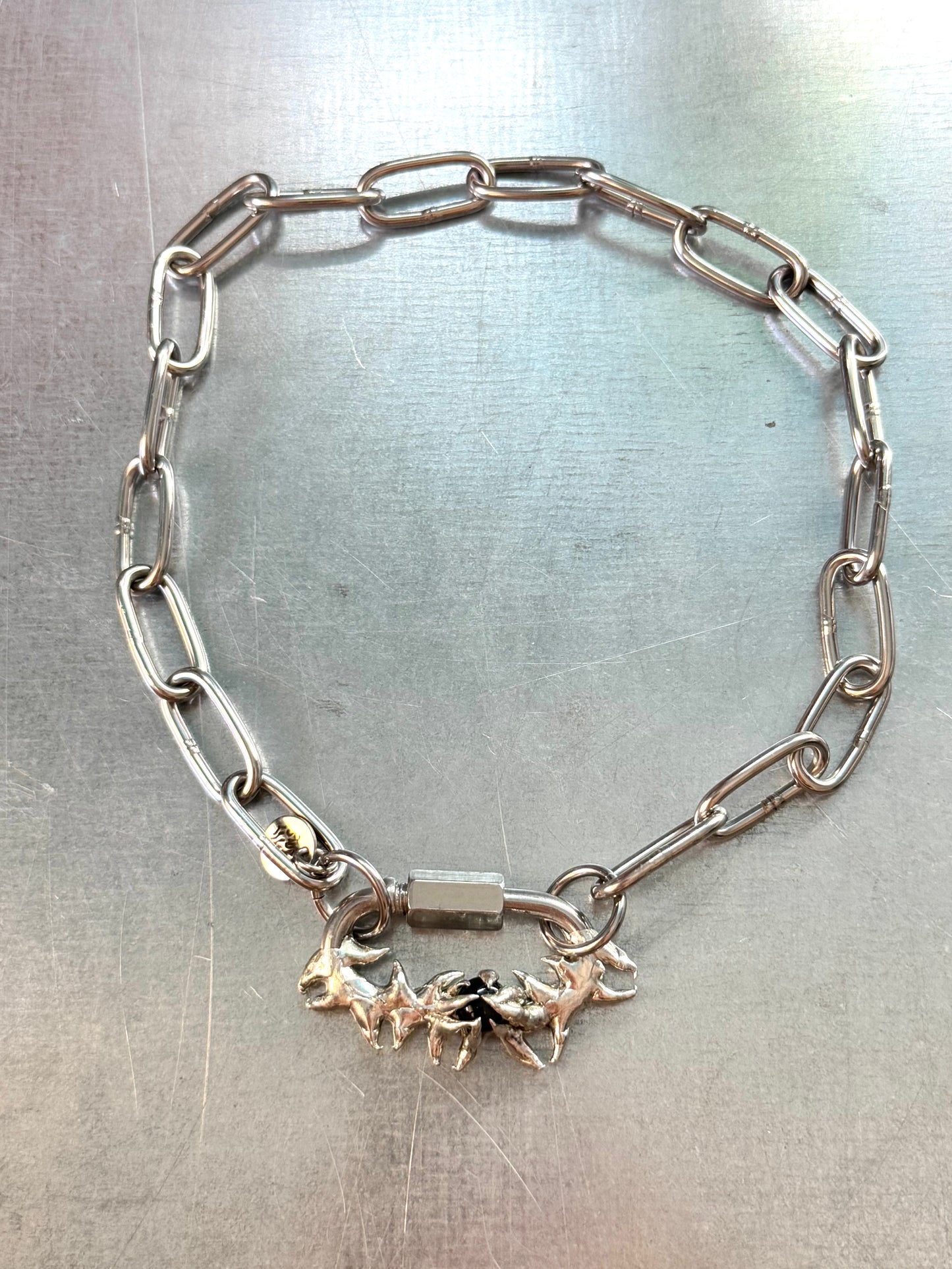 Nelyra | soldered Carabiner