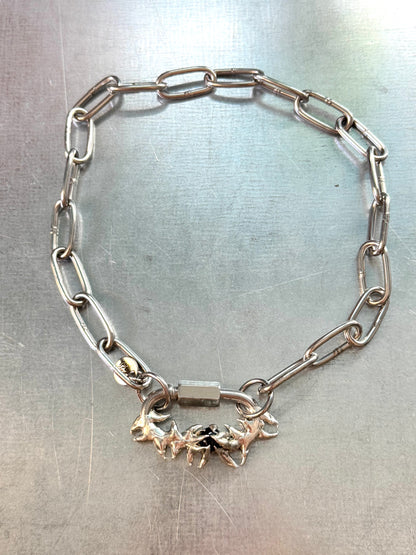 Nelyra | soldered Carabiner