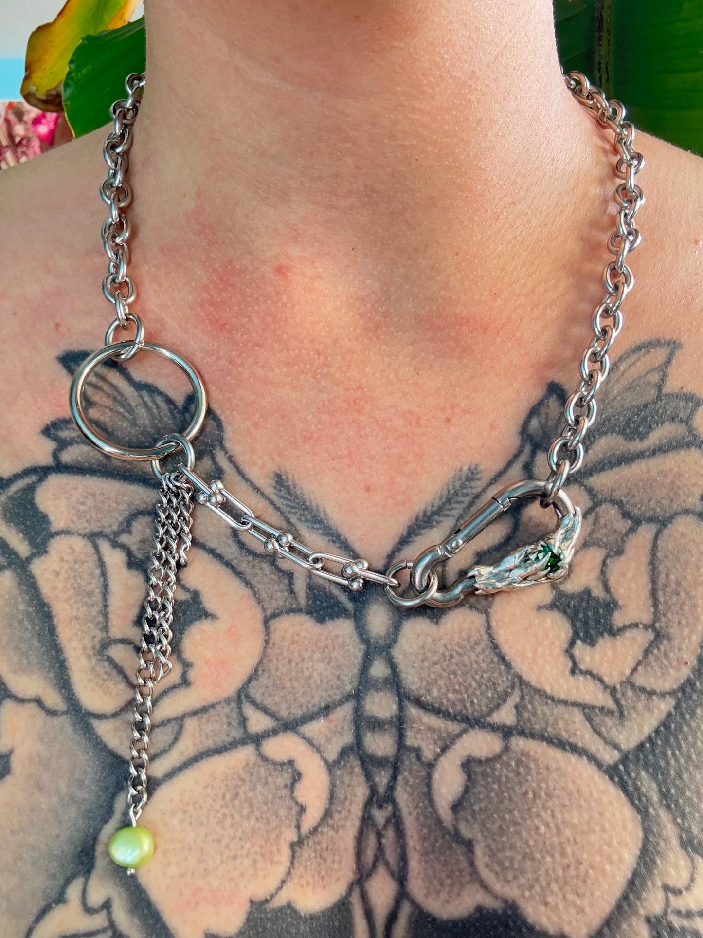 Sasmoo | soldered Carabiner Necklace