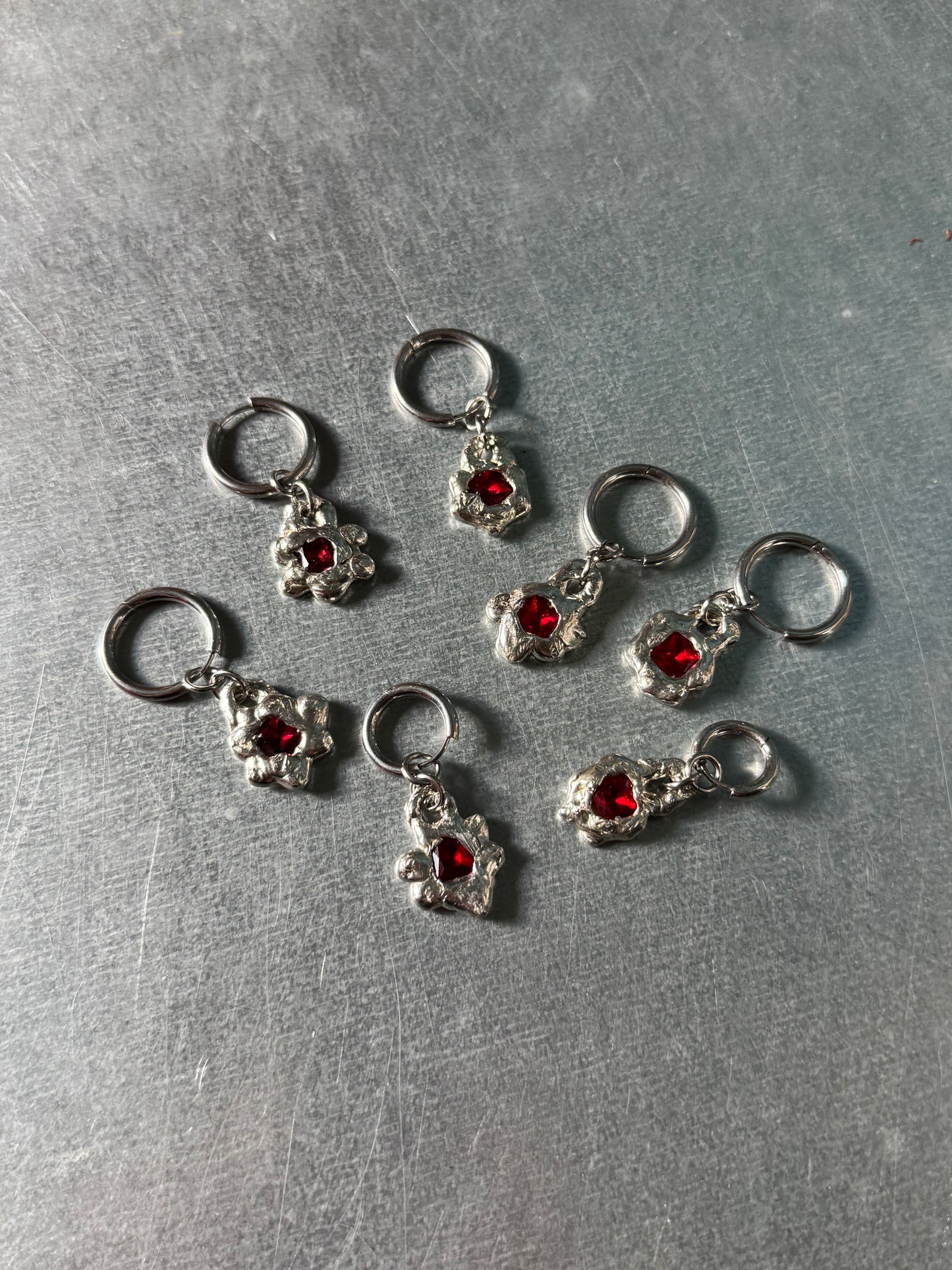 Lumae red | soldered Earring