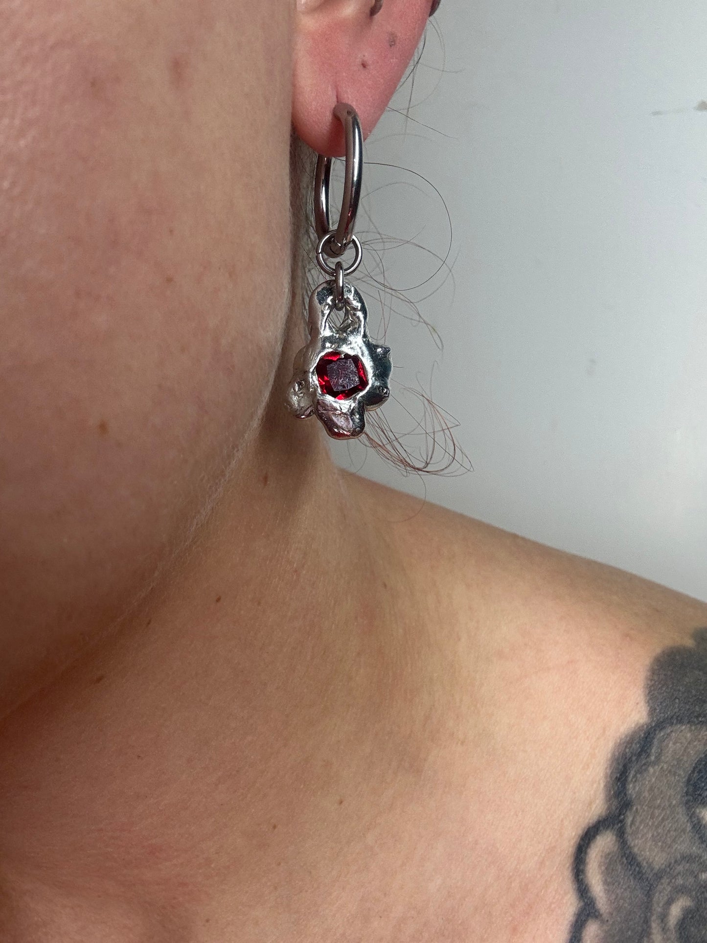 Lumae red | soldered Earring