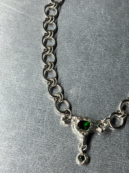 Uterus collection chainmail chain green | soldered Necklace