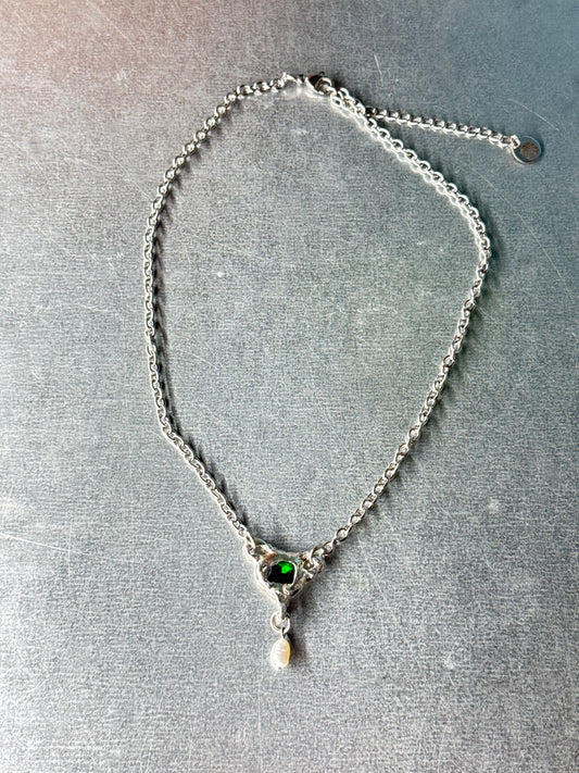 Uterus collection thin chain green | soldered Necklace