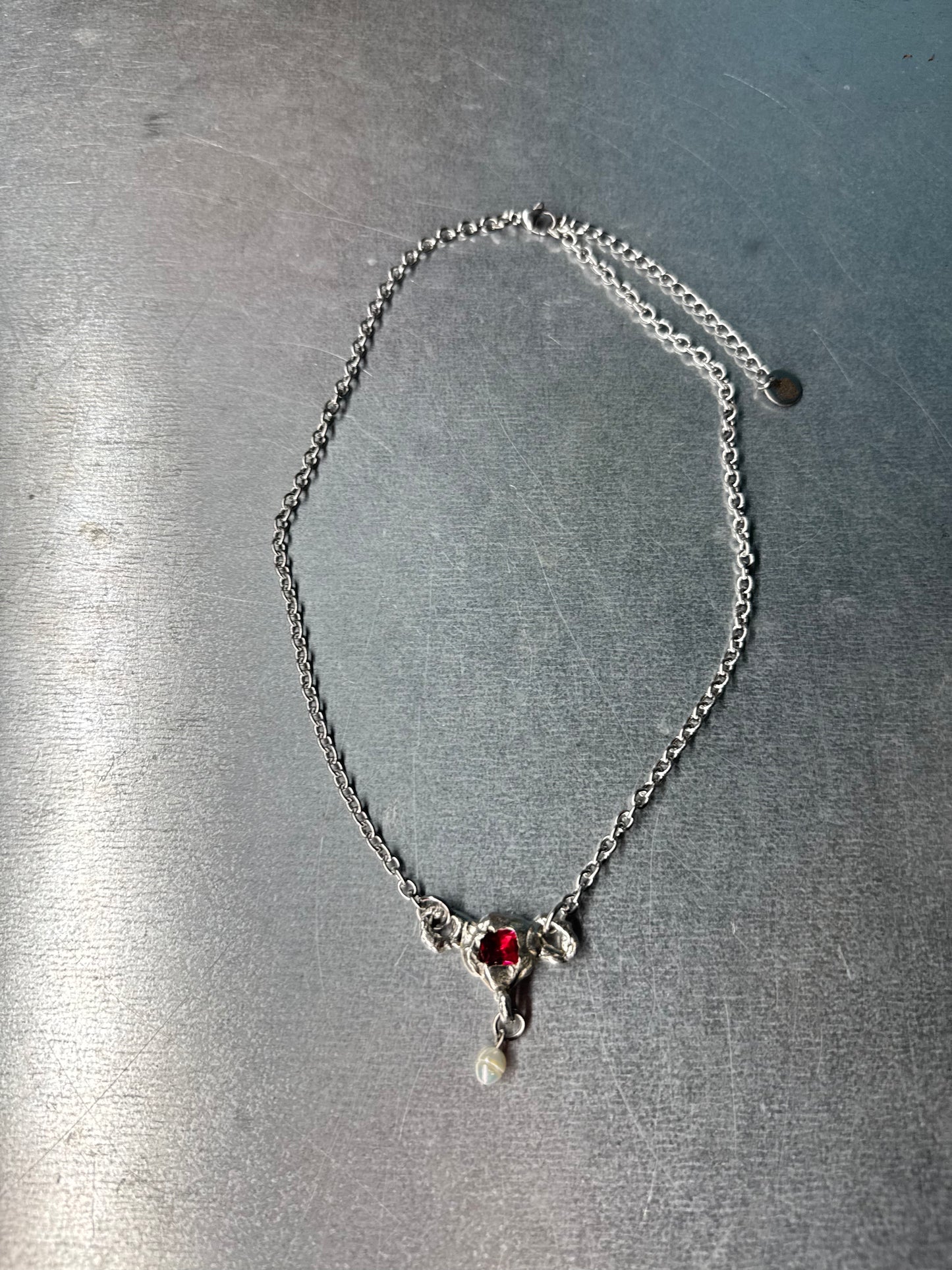 Uterus collection thin chain red | soldered Necklace