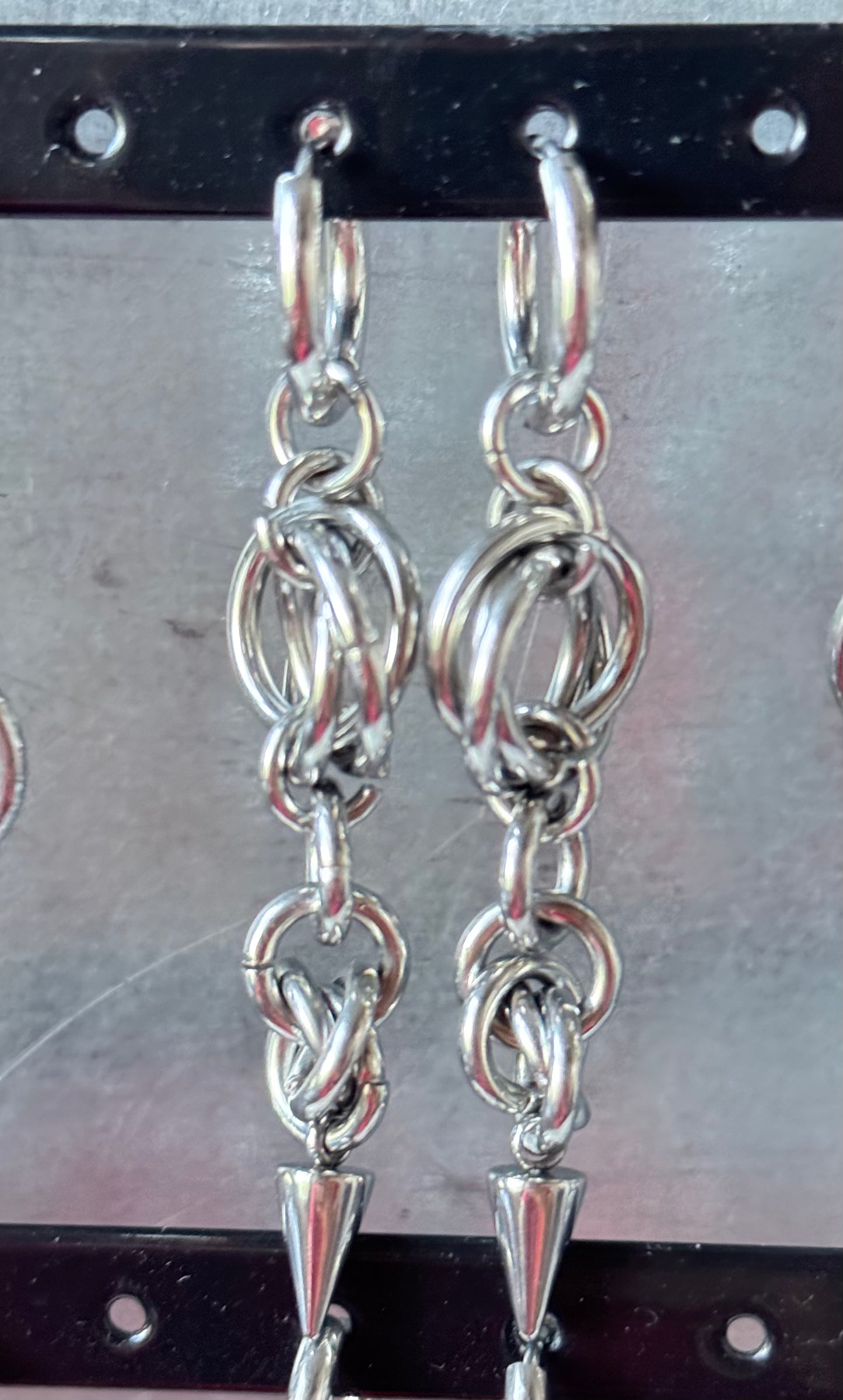 Zova | Chainmail Earring